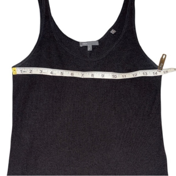 VINCE Scoop-Neck Tank Black Sz Large - Picture 9 of 10